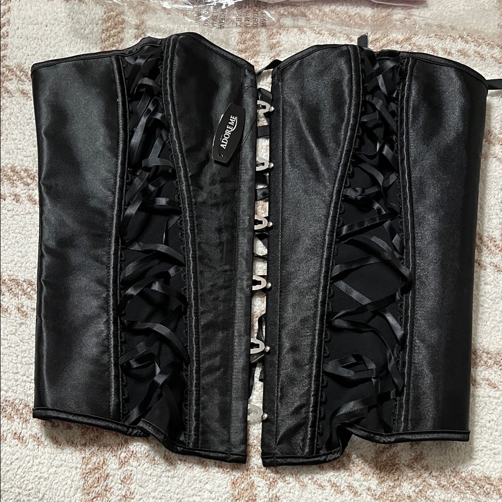 Black bustier size M
